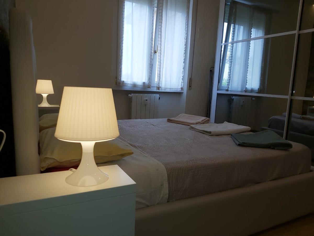 Le Rive Διαμέρισμα Ντεζεντσάνο ντελ Γκάρντα Εξωτερικό φωτογραφία